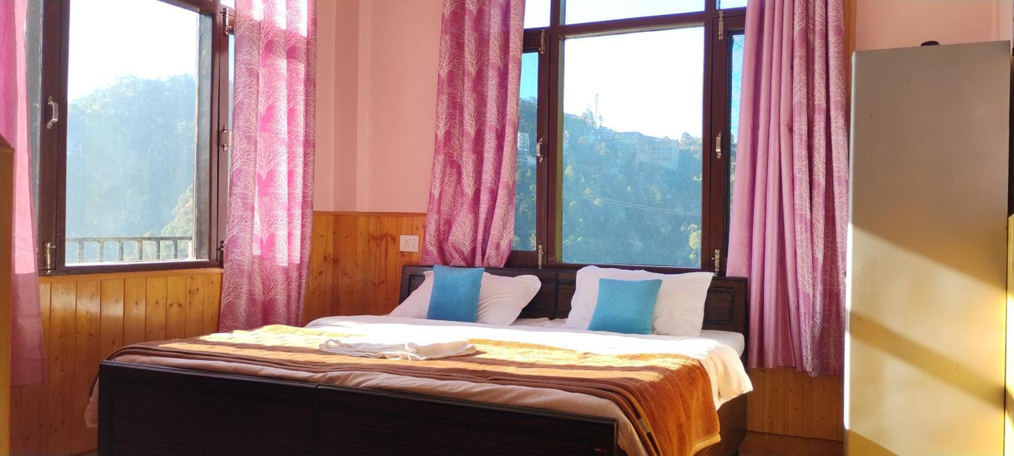 Thakur Homes- Couple And Family Friendly Homestay Shimla Exterior photo
